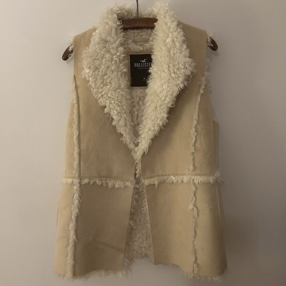Hollister Womens Beige Faux Suede and Sherpa Vest Size Medium Western‎ Ranch